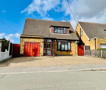 4 bed detached house to rent in South Hanningfield Way, Wickford, SS11 - Photo 1