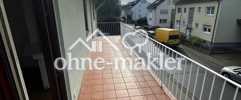 Ruhig & zentral: 2-Zimmer mit Parkett, 2 Balkonen in Frankfurt-Harheim - Photo 1