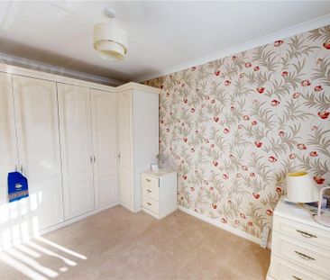 2 bedroom bungalow to rent - Photo 2