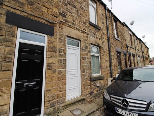 2 Bedroom Terraced For Rent - Photo 1