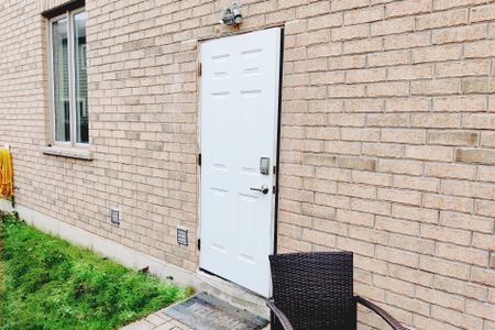 For Lease - 126 Duncan Lane Unit# Lower, Milton, Ontario - Photo 2