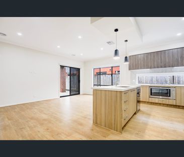 43 Hirata Boulevard, Wyndham Vale, Vic 3024 - Photo 1