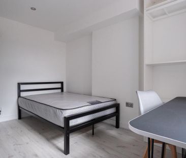 2 bedroom house to rent - Photo 3