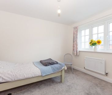 Bidwell Road, Banbury - Photo 2