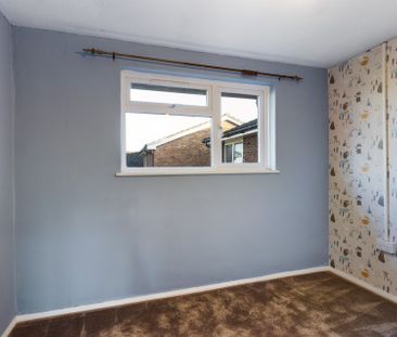 Maple Close , Cam , Dursley , Glos , GL11 - Photo 3