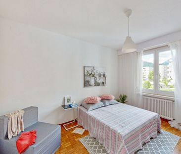 Una casa luminosa dove comfort e praticità si incontrano - Photo 4