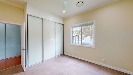 39 Floraville Road, Belmont North NSW 2280 - Photo 2