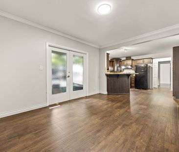 8495 164 Street apartment — Surrey, BC (3-Bedroom) - 3 Bedroom - Photo 3