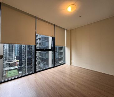 Get ready for Voguish Southbank Living - Photo 2