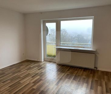 Lüdenscheid: Renovierungsbedürftig! 3-Zimmer-Wohnung mit Balkon Näh... - Photo 2