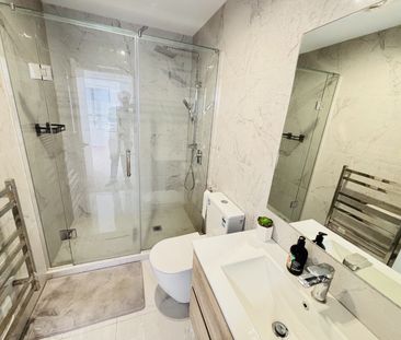 HENDERSON, 3 BEDROOMS - Photo 3