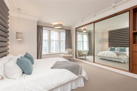 Park Mansions, Knightsbridge, SW1X flat to rent - Photo 4