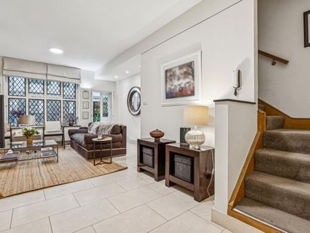 3 bedroom terraced house to rent - Photo 2