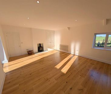 2 bedroom cottage to rent - Photo 2