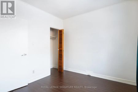 56 ASH CRESCENT - Photo 3