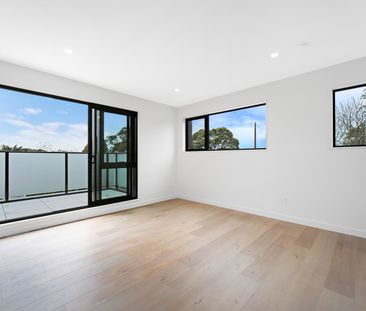 Brand new and close to the beach - Photo 5