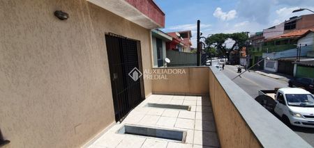 Casa com 5 quartos e 100m² para alugar em Jardim do Estádio, Santo André. - Foto 3