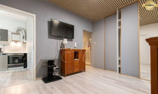 METROPOLITAN │ Zrekonštruovaný 3-izbový byt, Petržalka - Photo 1