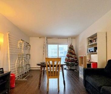 3-1/2 (735 pi. ca.) non meublé en CESSION de BAIL pour le 1er juill... - Photo 1