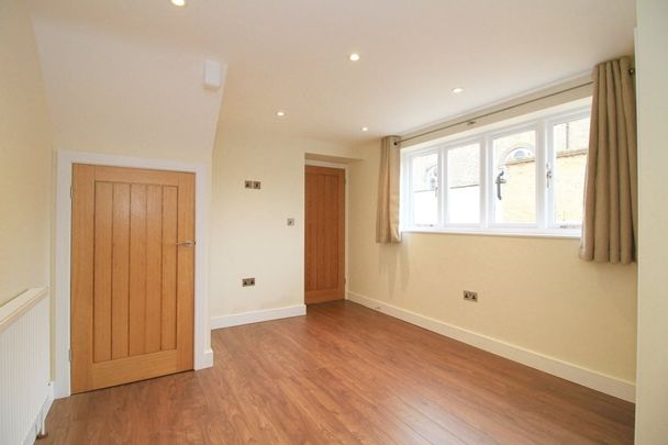 Chapel Street, Bicester - Photo 1