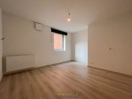 Appartement te huur - Photo 3