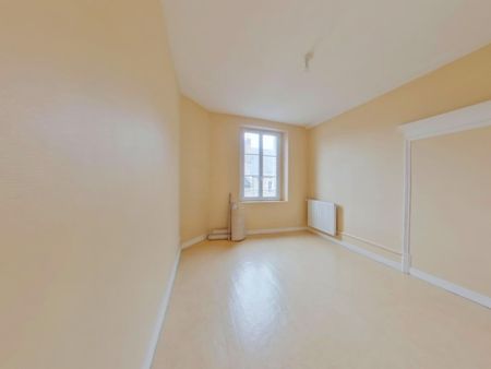 Location Appartement 3 pièces 65m² MONTMORILLON 86500 - Photo 3