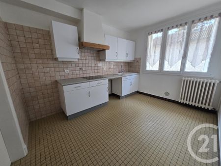 Location Maison 5 pièces 95m² GRAULHET 81300 - Photo 3