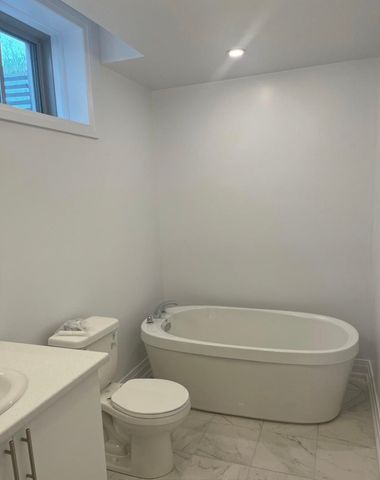 For Lease - 11 Franklin Trail Unit# Lower, Barrie, Ontario - Photo 3