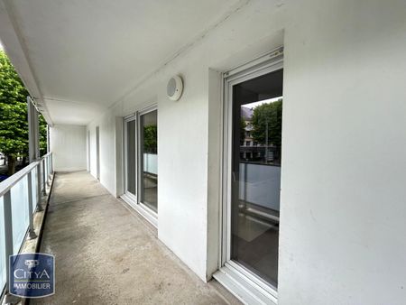 Location Appartement 4 pièces 82m² LORIENT 56100 - Photo 4