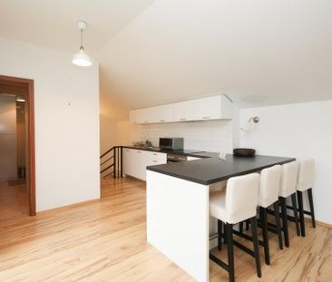 Szerb utca - Fotó 6