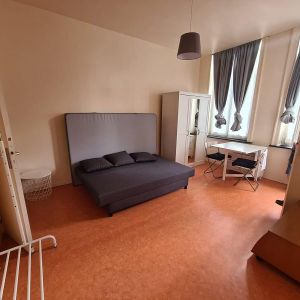 Appartement à Louer à LILLE 653 € - Photo 2