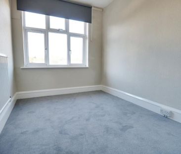 2 bedroom semi-detached house to rent - Photo 3