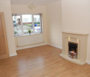 3 bedroom semi-detached house to rent - Photo 1