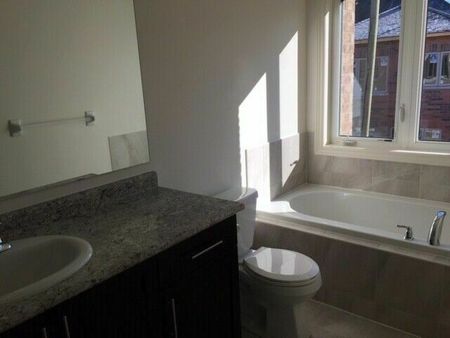 For Lease - 91 Adventura Road, Brampton, Ontario - Photo 3