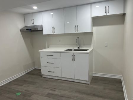 For Lease - 14 Pringle Avenue Unit# Lower, Markham, Ontario - Photo 5
