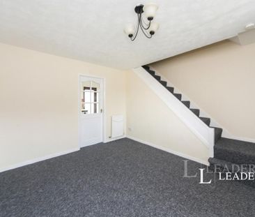2 bedroom terraced house to rent - Photo 3