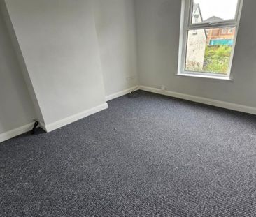 1 bed Apartment - To Let - Photo 1