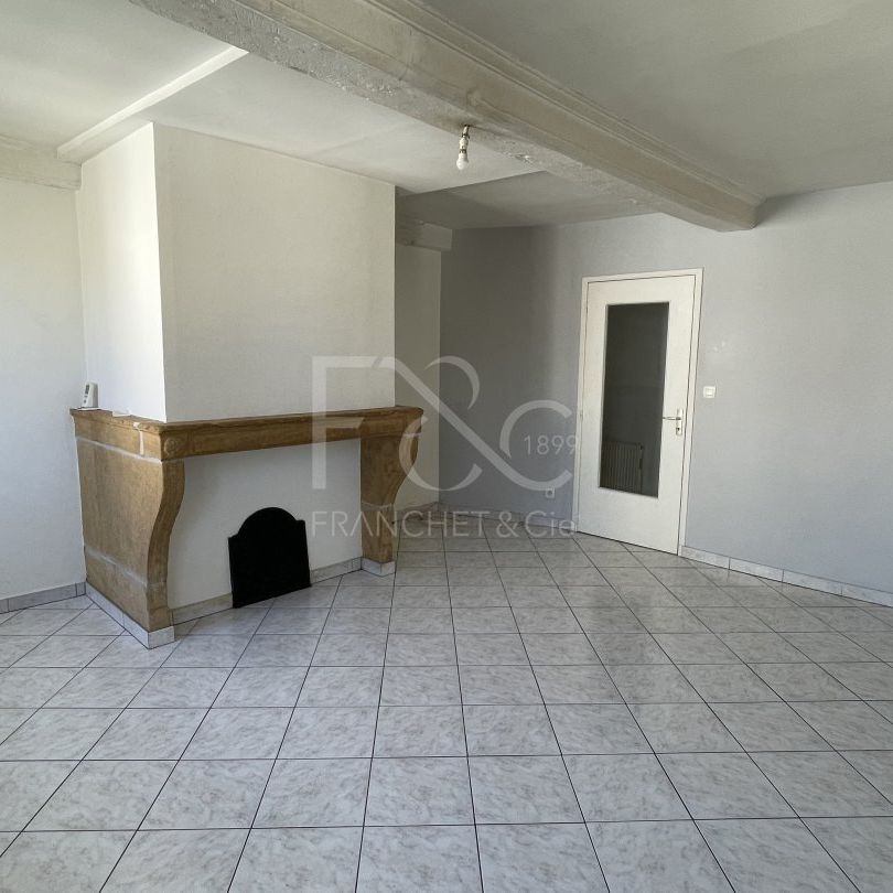 T2 de 50 m² - place Gailleton 69002 LYON - Photo 1