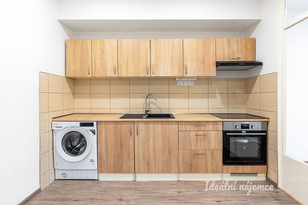 Pronájem bytu 2+kk 41 m² - Photo 1