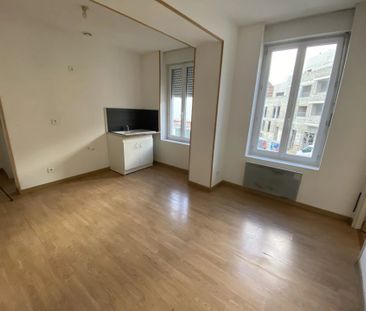 Location Appartement 2 pièces 32 m2 à Saint-Quentin - Photo 4