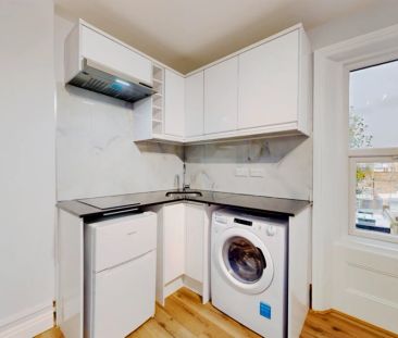 1 Bed 1 Bath, Flat 4, 120 - Photo 2