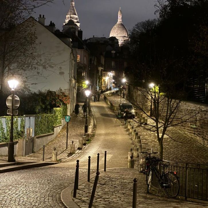 18eme arrondissement- LOCATION MEUBLÉE - 38M² - MONTMARTRE - Photo 1