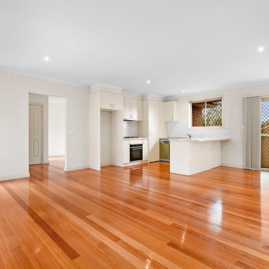 3/126 Thames Street, - Photo 1