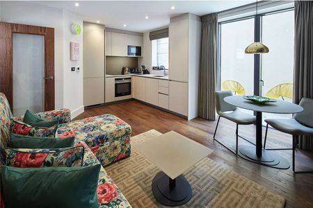 This modern short let apartment comprises a large reception room with built in modern fully fitted kitchen, a double bedroom, one bathroom. Situated in the heart of Knightsbridge. - Photo 4