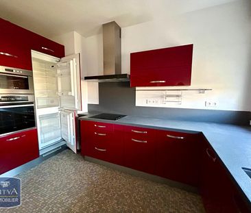 Location Appartement 5 pièces 108m² BOURG EN BRESSE 01000 - Photo 5