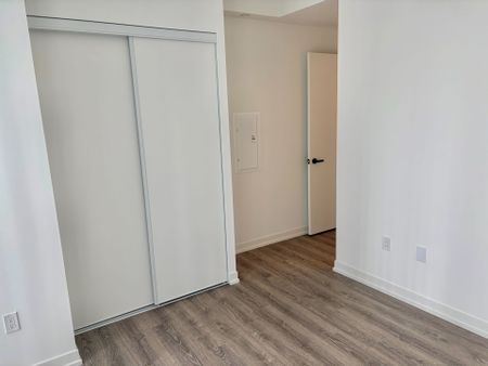 For Lease - 8 Interchange Way Unit# 702, Vaughan, Ontario - Photo 5