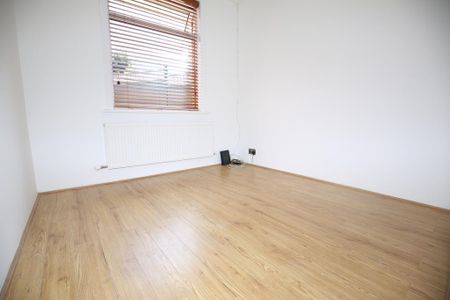3 bedroom bungalow to rent - Photo 3