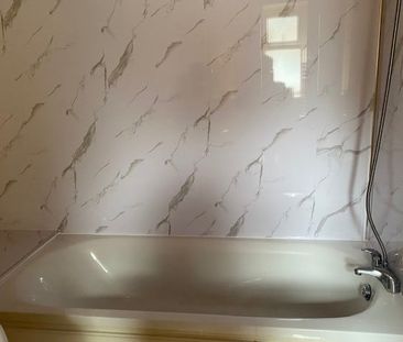 Studio Flat, Birmingham, B25 - Photo 6