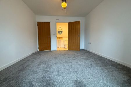 Heritage Way, GOSPORT - Photo 2