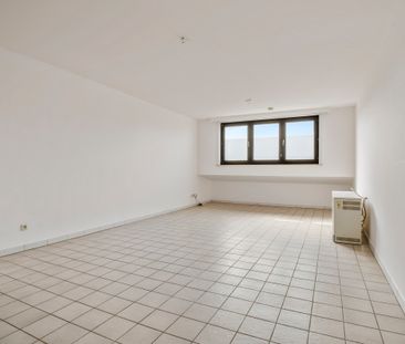 Duplex met 3 slaapkamers en garagebox te huur in Overmere - Foto 3